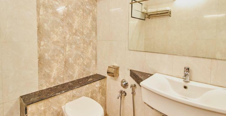 Treebo Trend Hotel Parker Ahmedabad Esterno foto